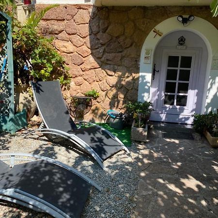 Appartamento Jardin D'Eden Saint-Raphaël Esterno foto